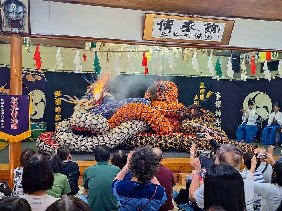 多根神楽団の写真6